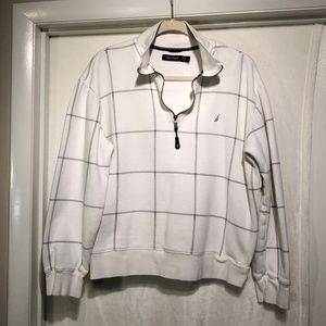 NWOT Nautica Sweatshirt with Zipper and Collar L